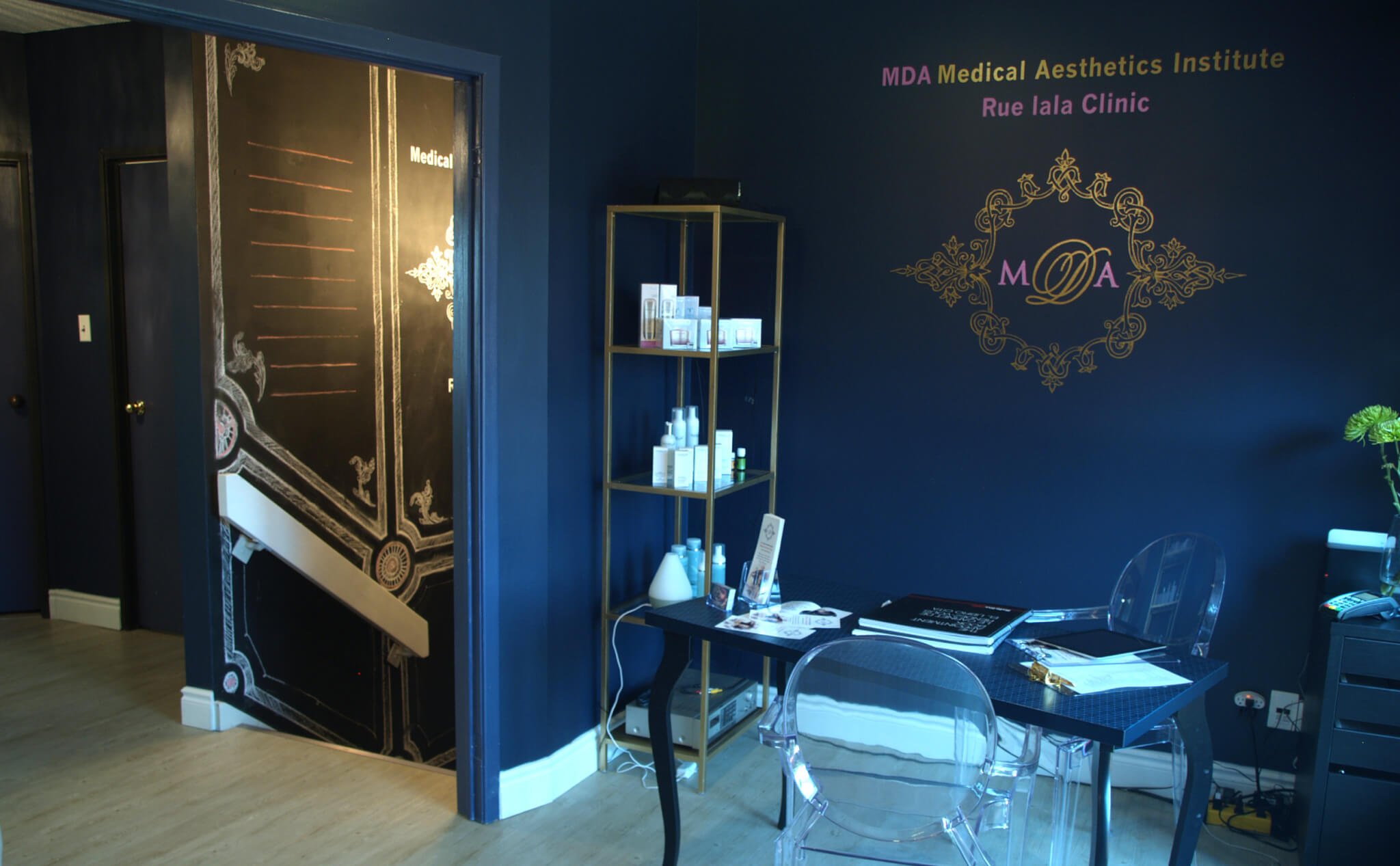 MDA Ruelala Interior Main room